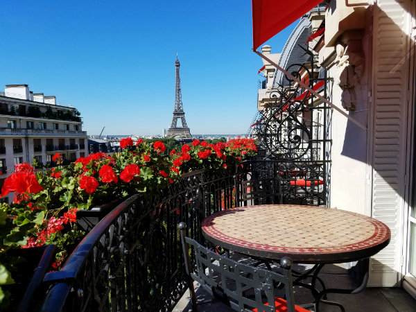 The Dorchester Hotel Experience Hotel Plaza Athenee Paris A Global Lifestyle