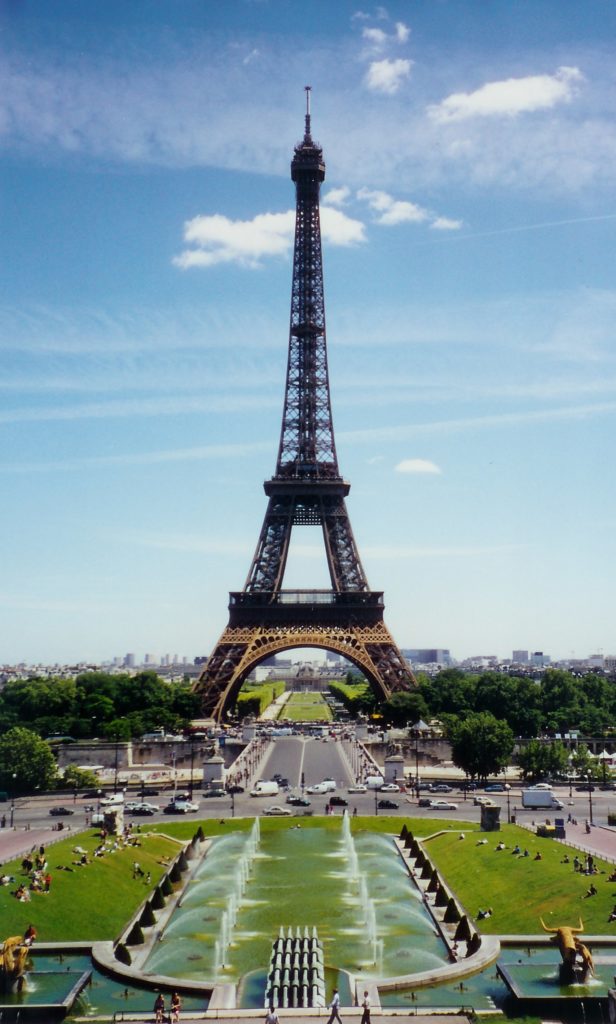 The Eiffel Tower (Photo: wikipedia.com)