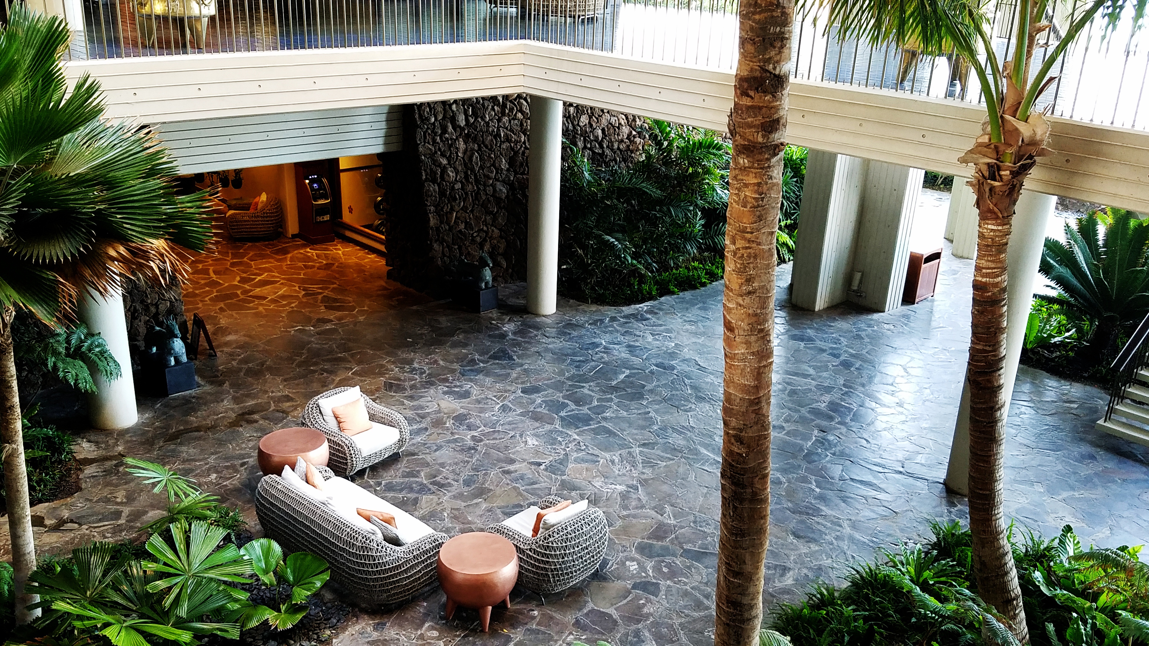 Mauna Kea Beach Hotel Downstairs Lobby