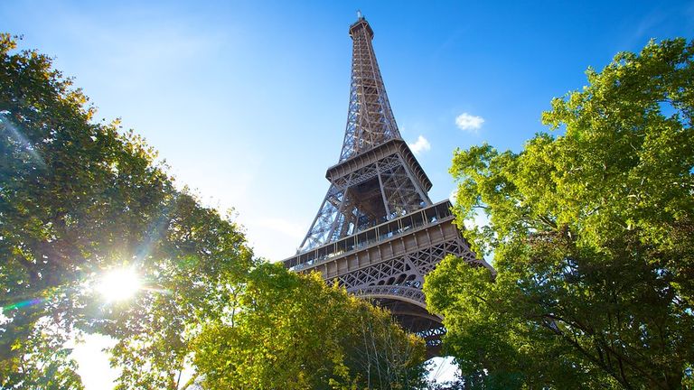 Expedia’s Mark Tavender on Visiting France & What’s Coming Up For Expedia