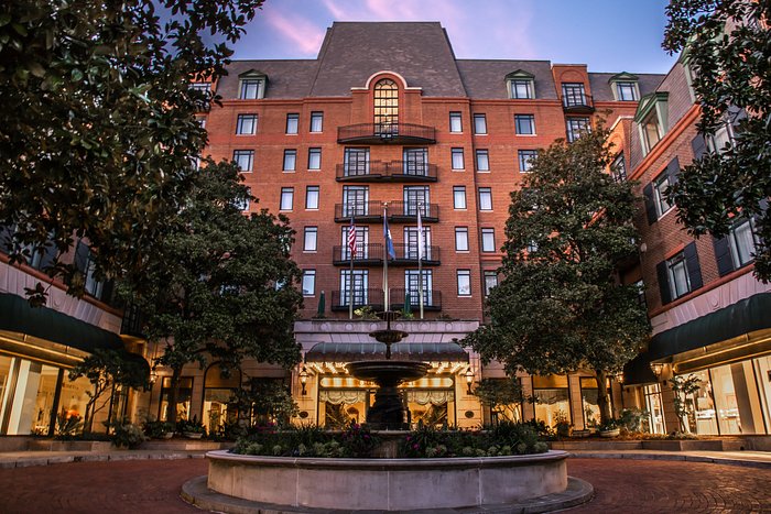 The Charleston Place: A Hotel of Elegance and Luxury